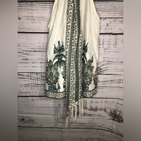 Venus Bohemian Embroidered Top - Picture 10 of 16